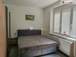 Pronájem bytu 2+1, Praha - Podolí, Dvorecká, 53 m2