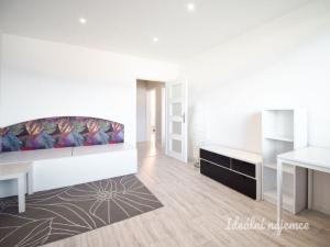 Pronájem bytu 3+1, Brno - Bystrc, Teyschlova, 78 m2