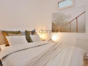 Pronájem bytu 2+kk, Praha, Ondříčkova, 38 m2