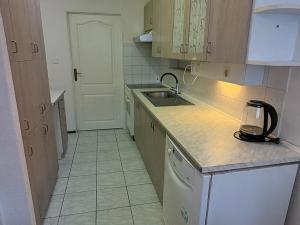 Prodej bytu 3+1, Praha - Stodůlky, Borovanského, 71 m2