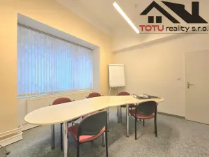 Prodej obchodního prostoru, Předměřice nad Labem, Obránců míru, 1100 m2