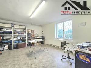 Prodej obchodního prostoru, Předměřice nad Labem, Obránců míru, 1100 m2