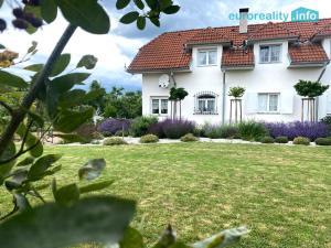 Prodej rodinného domu, Šťáhlavy, K Bažantnici, 160 m2