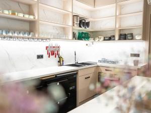 Prodej obchodního prostoru, Lednice, 21. dubna, 55 m2