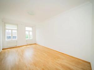 Pronájem bytu 4+kk, Praha - Nové Město, Na Moráni, 153 m2