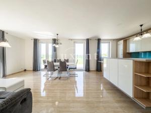 Pronájem rodinného domu, Červený Újezd, U Zvonice, 160 m2