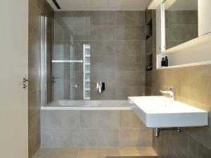 Pronájem bytu 4+kk, Praha - Karlín, Za Karlínským přístavem, 150 m2