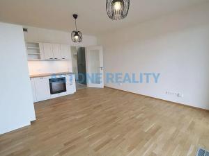 Pronájem bytu 1+kk, Praha - Modřany, Mezi vodami, 40 m2