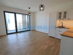 Pronájem bytu 1+kk, Praha - Modřany, Mezi vodami, 40 m2