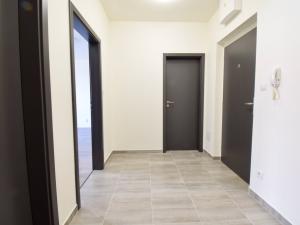 Pronájem bytu 2+kk, Brno - Žebětín, Novodvorská, 45 m2