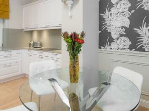 Prodej bytu 2+kk, Karlovy Vary, Vřídelní, 63 m2