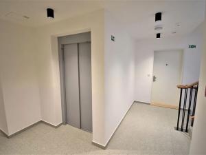 Pronájem bytu 1+kk, Praha - Stodůlky, Armády, 39 m2
