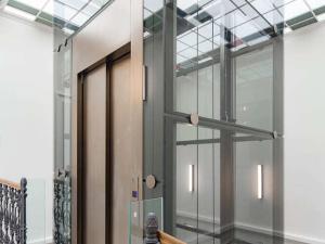 Prodej bytu 3+kk, Karlovy Vary, Vřídelní, 105 m2