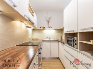 Prodej bytu 2+kk, Brno - Slatina, Moutnická, 44 m2