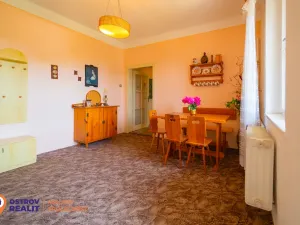 Prodej bytu 4+1, Šumperk, Masarykovo nám., 97 m2