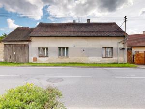 Prodej rodinného domu, Lišany, Pražská, 150 m2