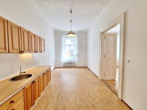 Pronájem bytu 1+1, Praha - Smíchov, Na Celné, 50 m2