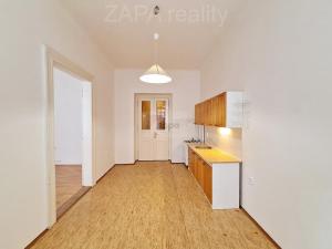 Pronájem bytu 1+1, Praha - Smíchov, Na Celné, 50 m2