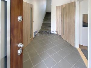 Pronájem rodinného domu, Praha, Beranových, 200 m2