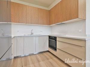 Pronájem bytu 2+kk, Brno, Kumpoštova, 56 m2