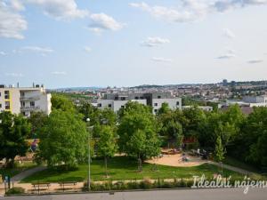 Pronájem bytu 2+kk, Brno, Kumpoštova, 56 m2