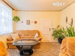 Prodej rodinného domu, Šumperk, Kostelní nám., 244 m2