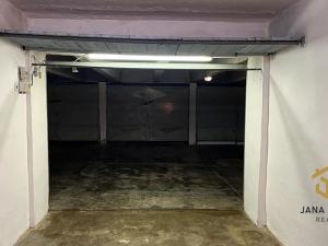 Prodej garáže, Zlín, Bartošova, 18 m2