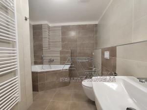 Pronájem atypického bytu, České Budějovice, Fráni Šrámka, 66 m2