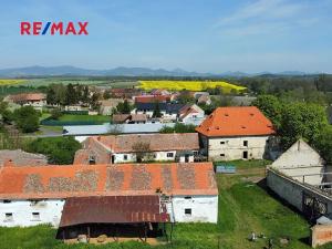 Prodej zemědělské usedlosti, Počedělice, 2500 m2
