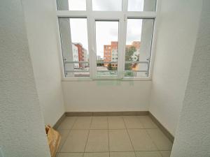 Pronájem bytu 1+kk, Praha - Michle, Michelská, 27 m2