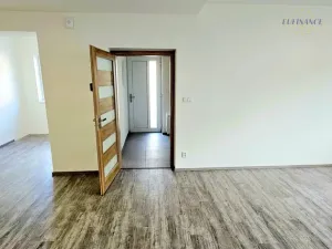 Prodej bytu 3+1, Kralupy nad Vltavou - Lobeček, Marie Majerové, 112 m2