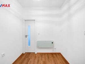 Prodej bytu 3+kk, Hradec Králové, Klumparova, 37 m2