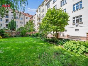 Prodej bytu 3+kk, Hradec Králové, Klumparova, 37 m2