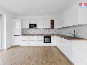Pronájem bytu 3+kk, Plzeň, Safírová, 79 m2