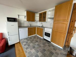 Pronájem bytu 2+kk, Praha - Vršovice, Kodaňská, 62 m2