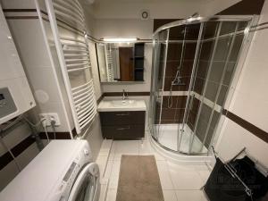Pronájem bytu 2+kk, Praha - Vršovice, Kodaňská, 62 m2