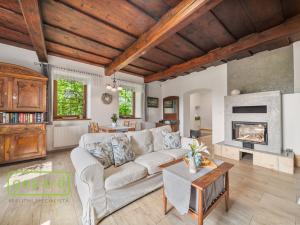 Prodej rodinného domu, Jaroměř - Semonice, 180 m2