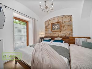 Prodej rodinného domu, Jaroměř - Semonice, 180 m2