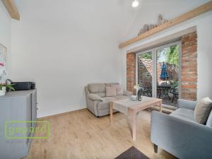 Prodej rodinného domu, Jaroměř - Semonice, 180 m2