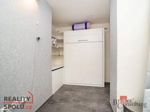 Pronájem bytu 4+kk, Praha - Holešovice, Tusarova, 76 m2