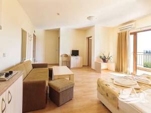 Prodej bytu 2+kk, Sozopol, Bulharsko, 74 m2