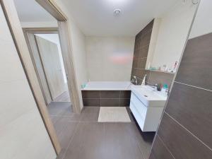 Pronájem bytu 2+kk, Praha - Stodůlky, Mukařovského, 72 m2