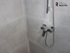 Prodej rodinného domu, Karlovy Vary - Stará Role, Palackého, 140 m2