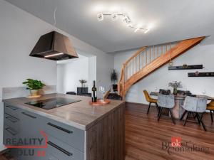 Prodej bytu 4+kk, Polerady, 103 m2
