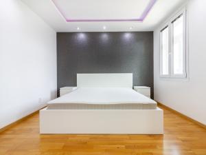 Pronájem bytu 3+kk, Praha - Smíchov, Radlická, 70 m2