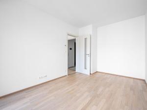 Pronájem bytu 2+kk, Praha - Libeň, Vojenova, 48 m2