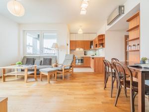 Prodej bytu 3+kk, Praha - Bubeneč, Jednořadá, 82 m2