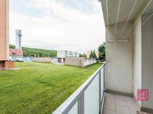 Prodej bytu 2+1, Mokrá-Horákov, 52 m2