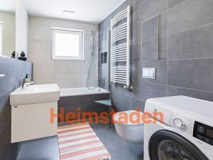 Pronájem bytu 2+kk, Praha - Holešovice, Vrbenského, 56 m2
