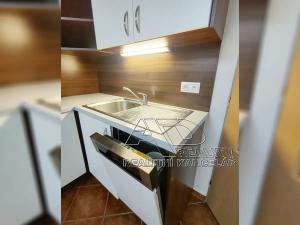 Pronájem bytu 2+1, České Budějovice, 75 m2